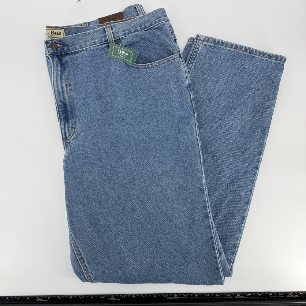 LL Bean Jeans Mens 46x36  Blue Denim Classic Straight Leg‎ Cotton  / With Tags